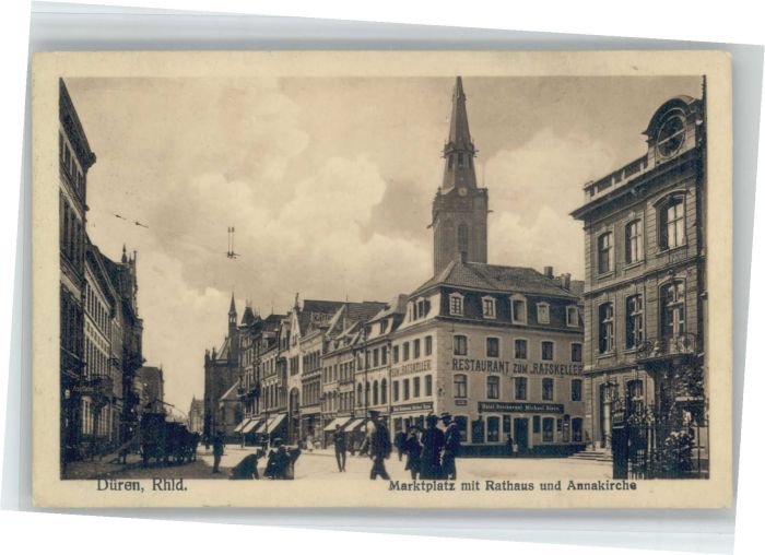 Dueren Rheinland Düren Marktplatz Rathaus Annakirche