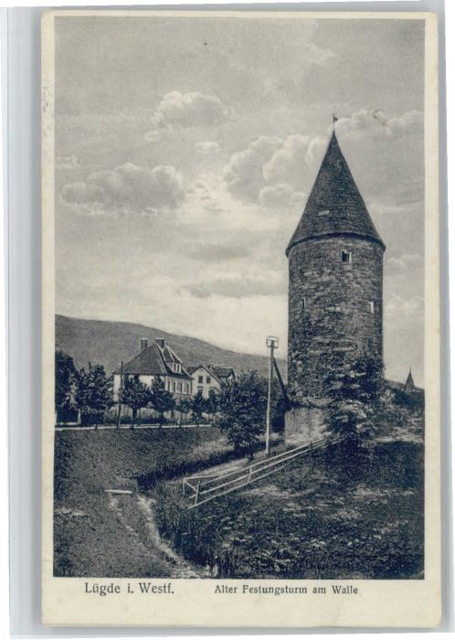 Luegde estungsturm Wall