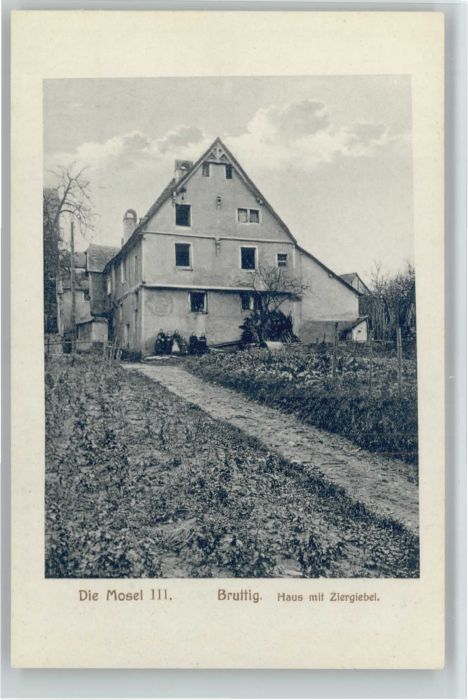 Bruttig Mosel Bruttig Haus mit Ziergiebel