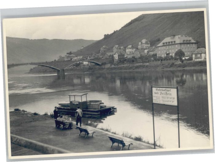 Beilstein Mosel Beilstein  Brücke Motorbootanlegestelle