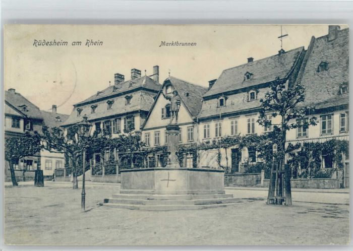 Ruedesheim arktbrunnen