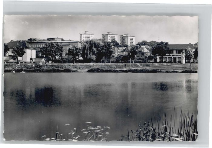 Giessen Lahn Giessen Teich Hochhäuser