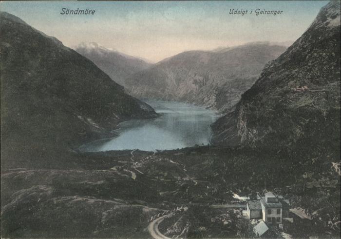 Soendmoere Udsigt i Geiranger