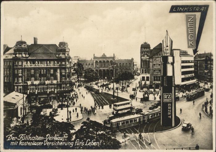 BERLIN CITY Potsdamer Platz Verkehrsturm Strassenbahn