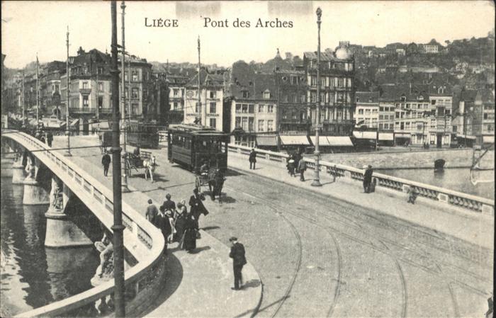 Liege Luettich Pont Arches Strassenbahn Kutsche