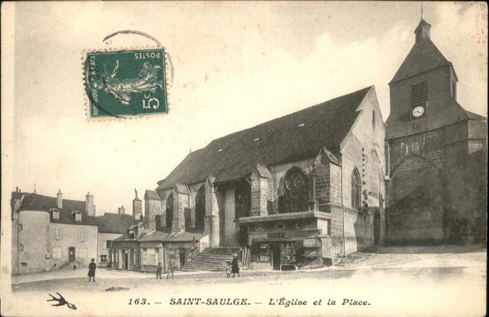 Saint-Saulge Eglise Place