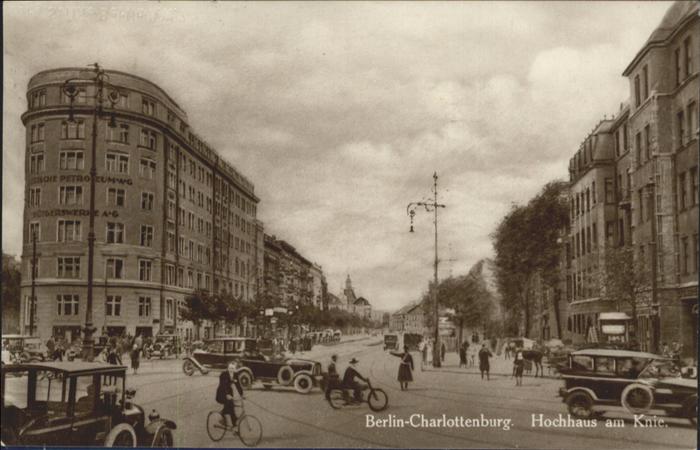Charlottenburg Hochhaus am Knie