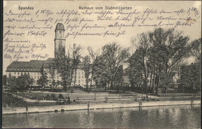 Spandau Rathaus Stabholzgarten