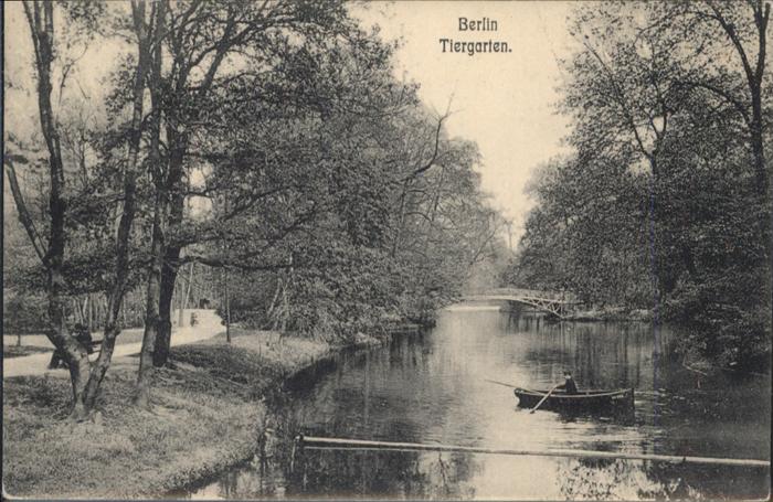 BERLIN CITY Tiergarten Boot