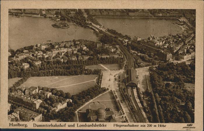 Hamburg Dammtorbahnhof
Lombardsbrücke
Flieger