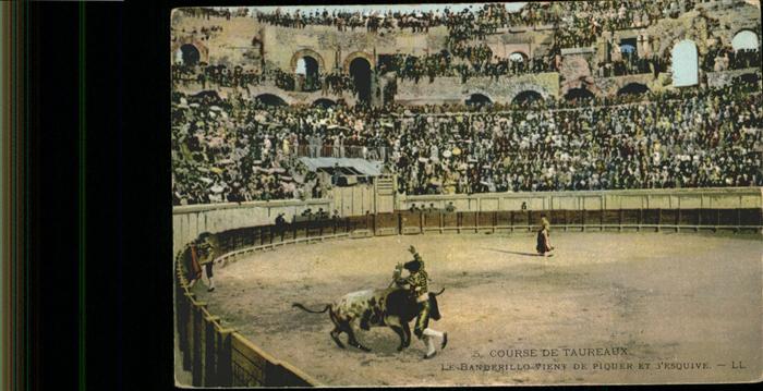 Stierkampf Course de Taureaux