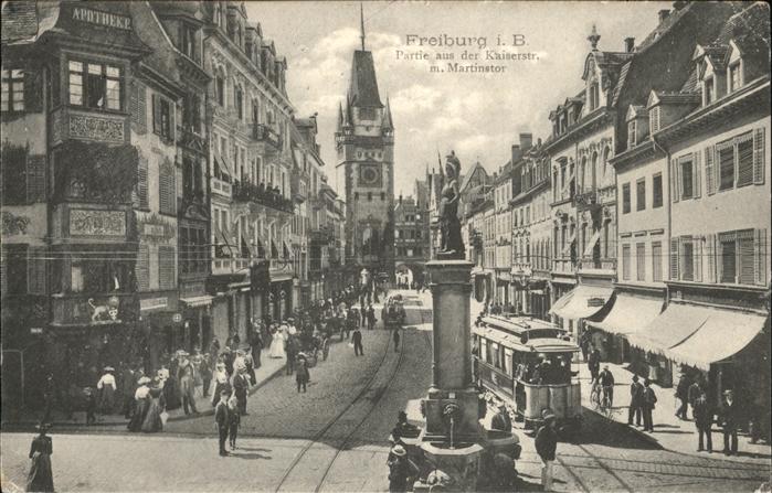 Freiburg Breisgau Kaiserstrasse Martinstor Brunnen Strass