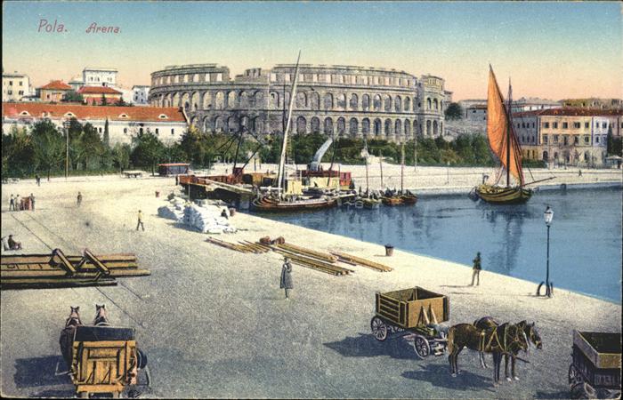 Pola Pula Croatia Arena Kutsche Schiff