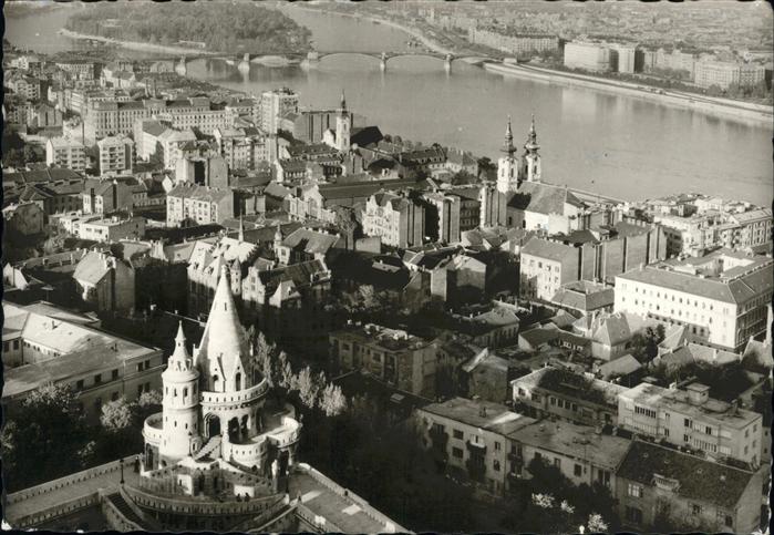 Budapest Teilansicht von der Matthiaskirche