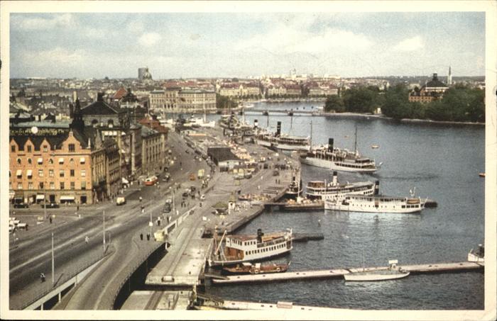 Skeppsbron Hafenpanorama