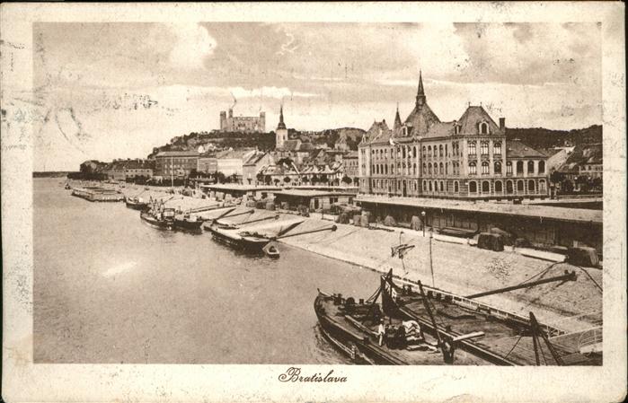 Bratislava Pressburg Pozsony Schiff