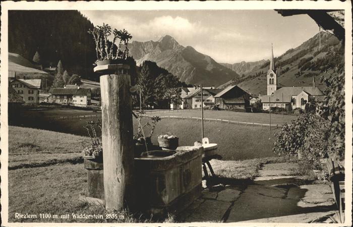 Riezlern Kleinwalsertal Vorarlberg Widderstein Brunnen