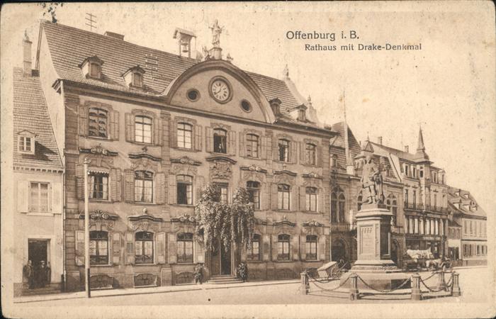 Offenburg Rathaus
Drake Denkmal