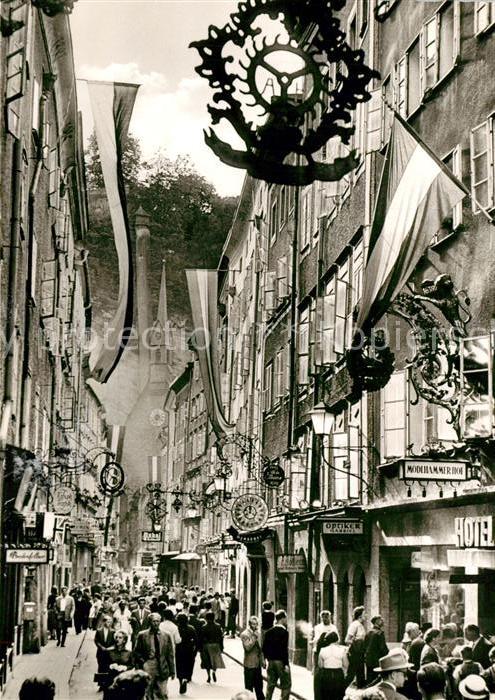 Salzburg Oesterreich Getreidegasse
