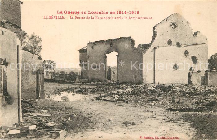 Luneville La Ferme de la Faisanderie apres le bombardement