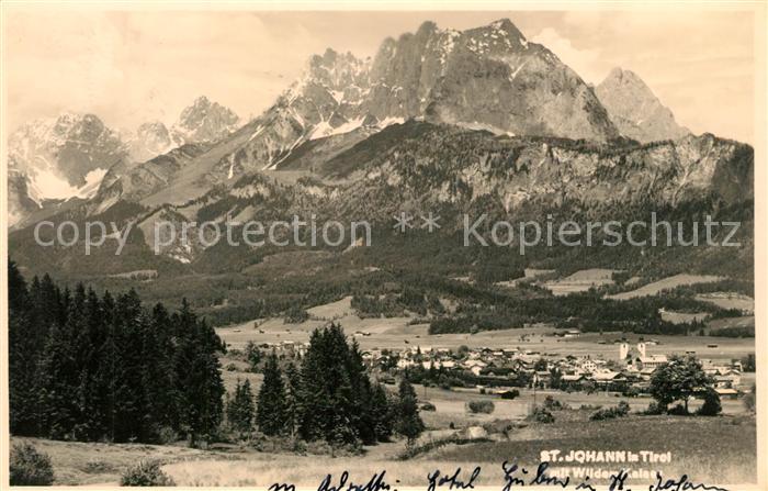 St Johann Tirol mit Wildem Kaiser