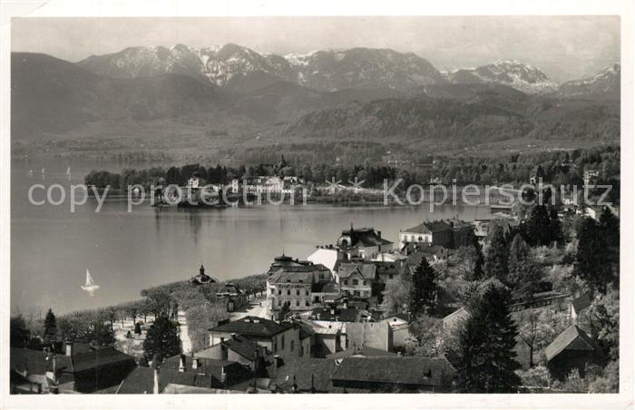 Gmunden Salzkammergut mit Hoellengebirge