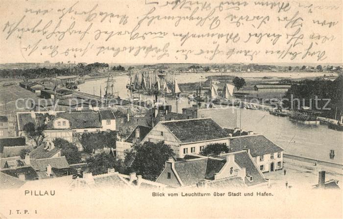 Pillau Ostpreussen Blick vom Leuchtturm ueber Stadt und Ostseehafen