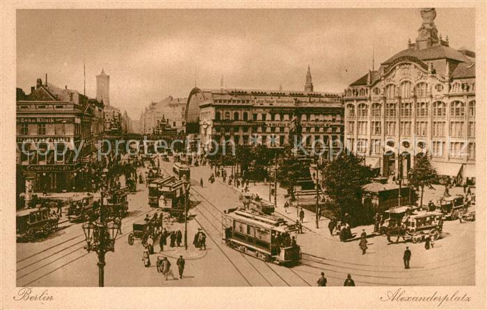 BERLIN  CITY Alexanderplatz Verkehr Strassenbahn Pferdekutsche
