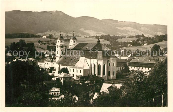 Mondsee Salzkammergut Blick vom Hilfsberg