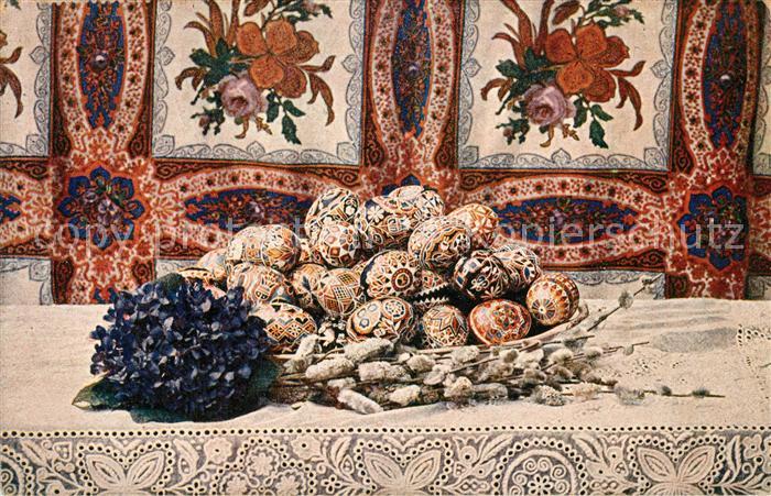 Ostern Easter Paques Ostereier Veilchen