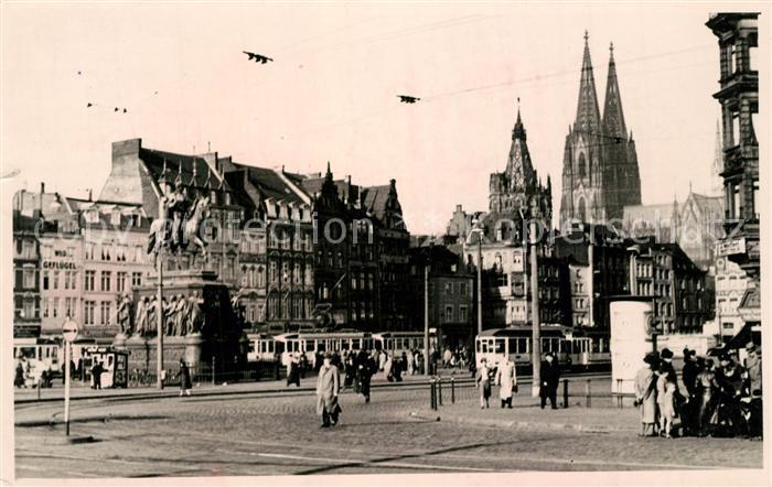 Strassenbahn Koeln Dom