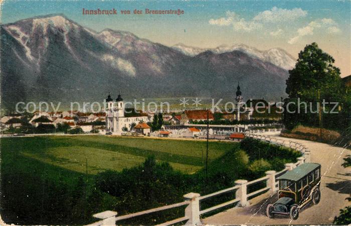 Innsbruck Panorama Blick von der Brennerstrasse Alpen Automobil