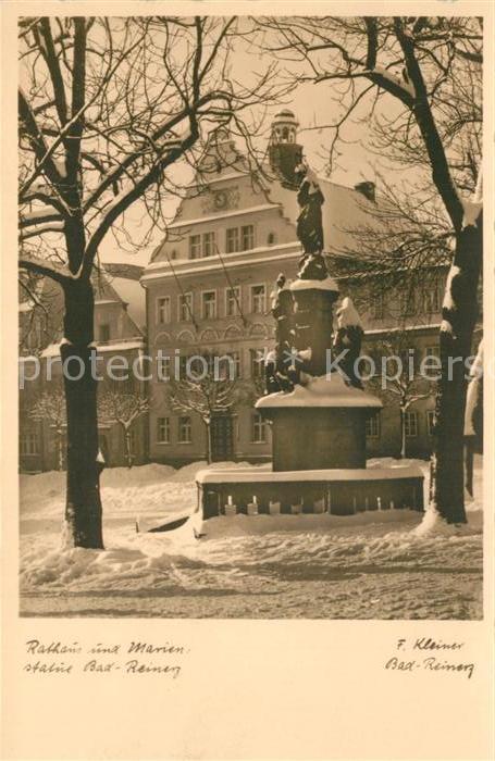 Bad Reinerz Rathaus Marienstatue Winter