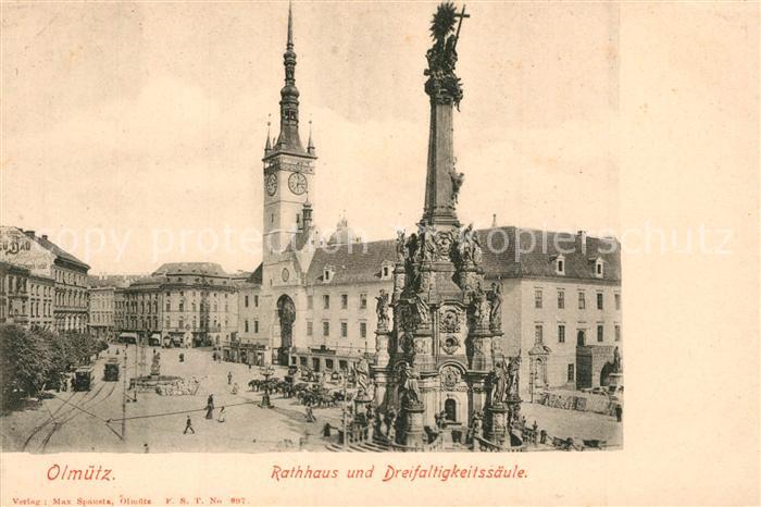 Olmuetz Olomouc Rathaus und Dreifaltigkeitssaeule
