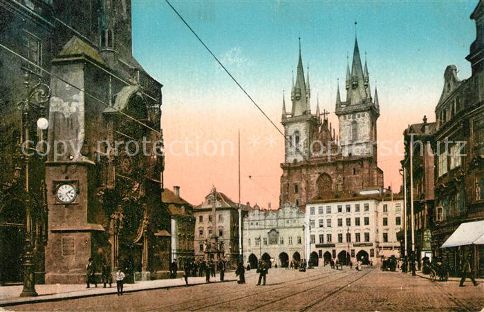 Prag Prahy Prague Altstaedter Ring mit Astronomischer Uhr und Teinkirche