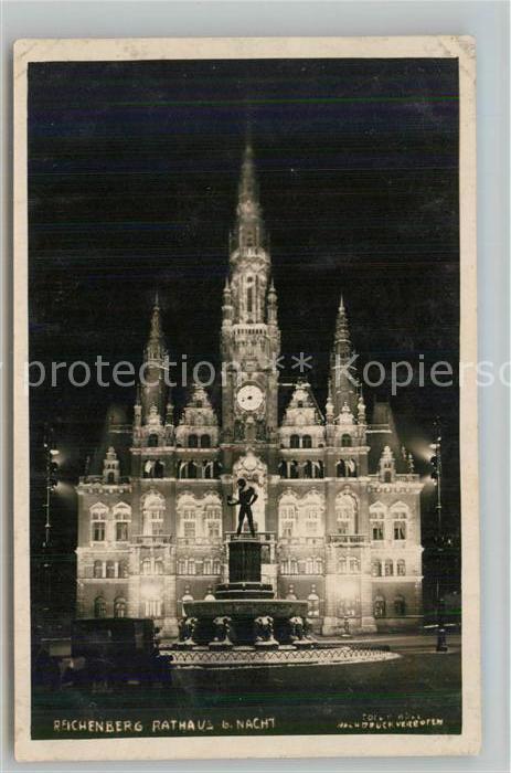 Reichenberg Liberec Boehmen Rathaus bei Nacht Brunnen