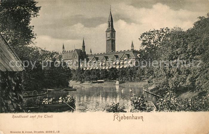 Kopenhagen Raadhuset seet fra Tivoli