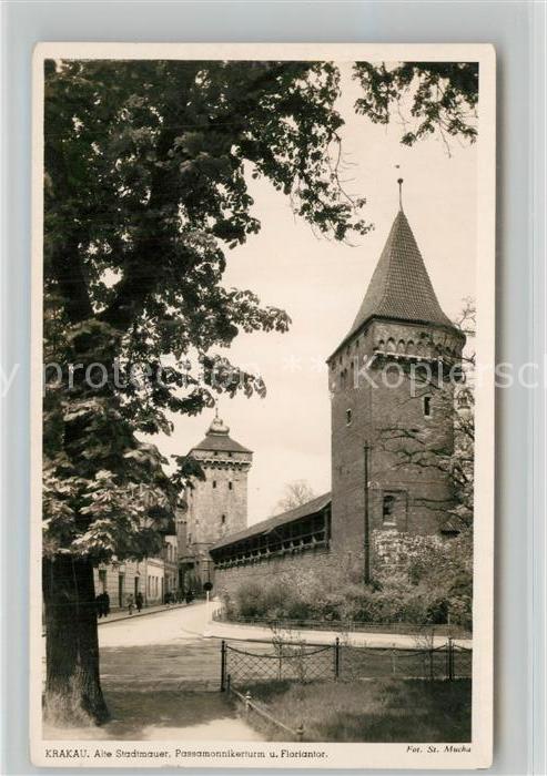 Krakau Krakow Stadtmauer Passamonnikerturm und Floriantor