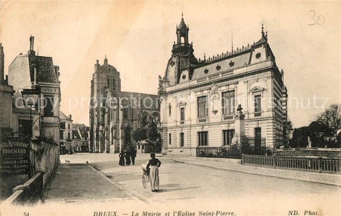 Dreux La Mairie Eglise Saint Pierre