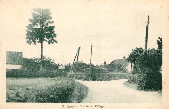 Poigny-la-Foret Entrée du Village