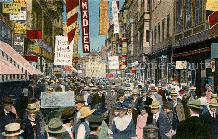 LEIPZIG Sachsen Petersstrasse waehrend der Mustermesse