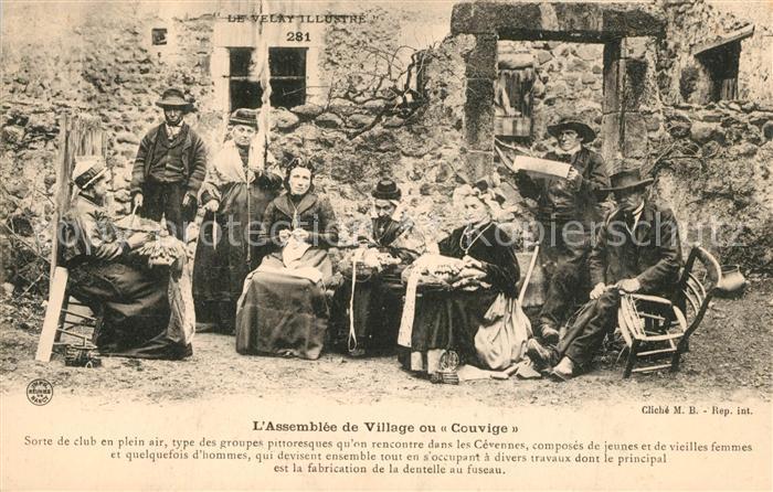 Handarbeit Klöppeln Stricken Assemblee de Village