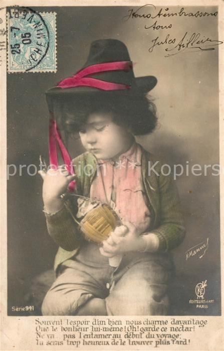 Kinder Child Enfants Weinflasche
