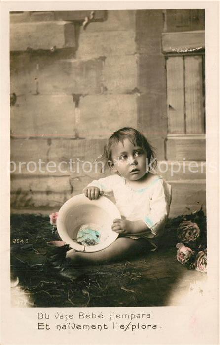 Kinder Child Enfants Kleinkind Vase Rosen