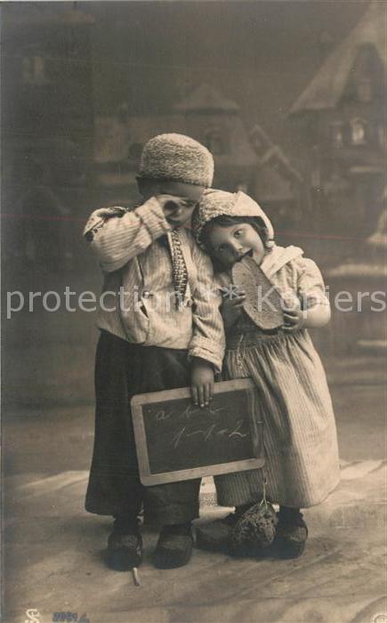 Schultafel Kinder Brot