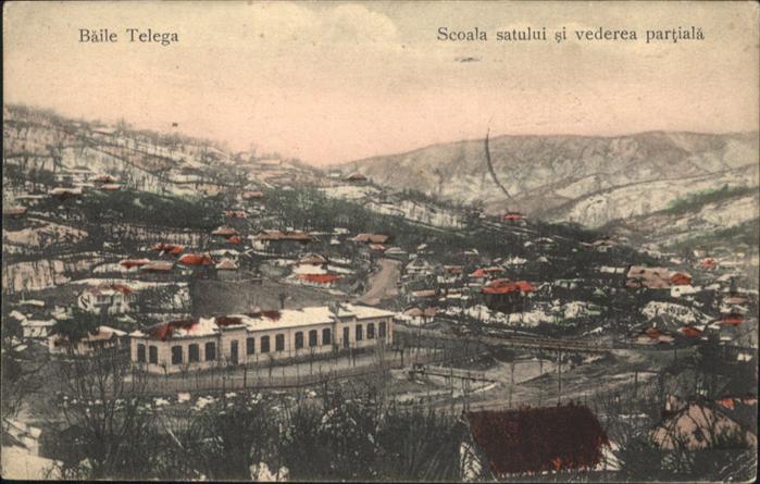 Baile Telega Scoala satului si vederea partiala