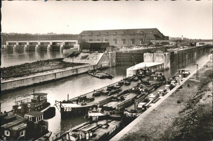 PAssAU Bayern Schiffschleuse