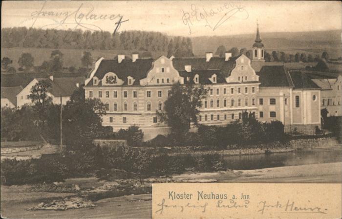 Neuhaus Inn Kloster