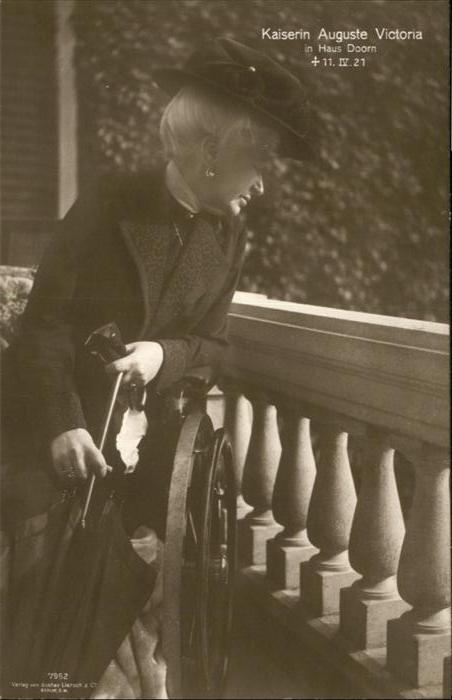 Adel Preussen Kaiserin Auguste Viktoria Rollstuhl Hau