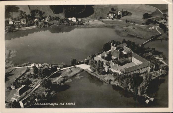 Seeon-Seebruck Schloss Fliegeraufnahme